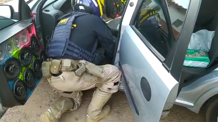 PRF apreende 522 g de cloridrato de cocaína no Recanto das Emas (DF)