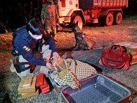 PRF prende mulher transportando 50kg de maconha em Cristalina (GO)