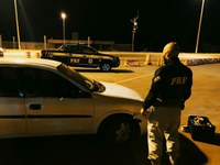 Em Santa Maria (DF), PRF recupera carro roubado há dez anos na Capital Federal