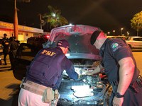 PRF apreende 4,3kg de cocaína na BR040