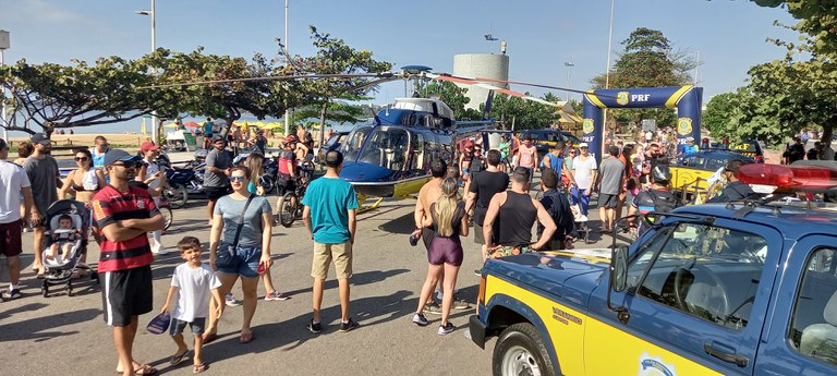 praia de camburi 94 anos.jpg