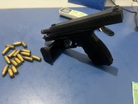 PRF apreende arma de fogo em São Mateus/ES