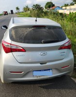 PRF prende condutor armado após flagrar manobras irregulares em Jaguaré