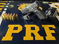 PRF apreende duas armas em 20 minutos na BR-101 no Espírito Santo
