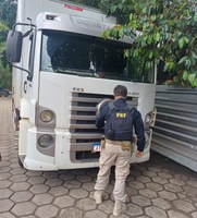 PRF e PMES recuperam caminhão roubado em ação conjunta em São Gabriel da Palha