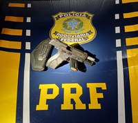 Condutor com pistola pronta para uso é detido pela PRF em Colatina/ES