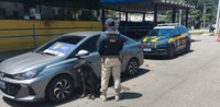 PRF apreende carga de haxixe escondida em veículo na BR-262, em Viana