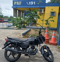 PRF recupera motocicleta roubada na BR-101 em Linhares
