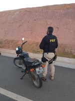 PRF recupera moto adulterada na BR 101
