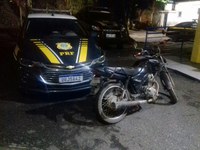 PRF recupera durante o fim de semana, dois veículos e uma bicicleta