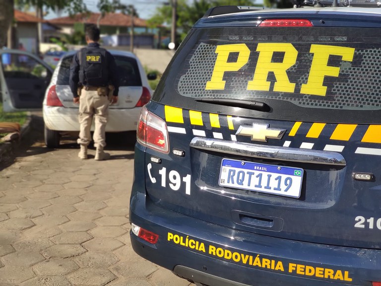 PRF recupera dois na BR 101