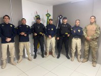 PRF recebe comando de Missões Especiais da PM-GO