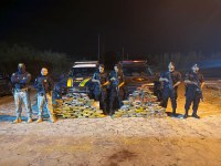 Ação integrada entre PRF E PMGO apreende mais de 200 kg de drogas na Cidade de Goiás