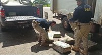 PRF encontra quase 1 tonelada de maconha em caminhão de mudança