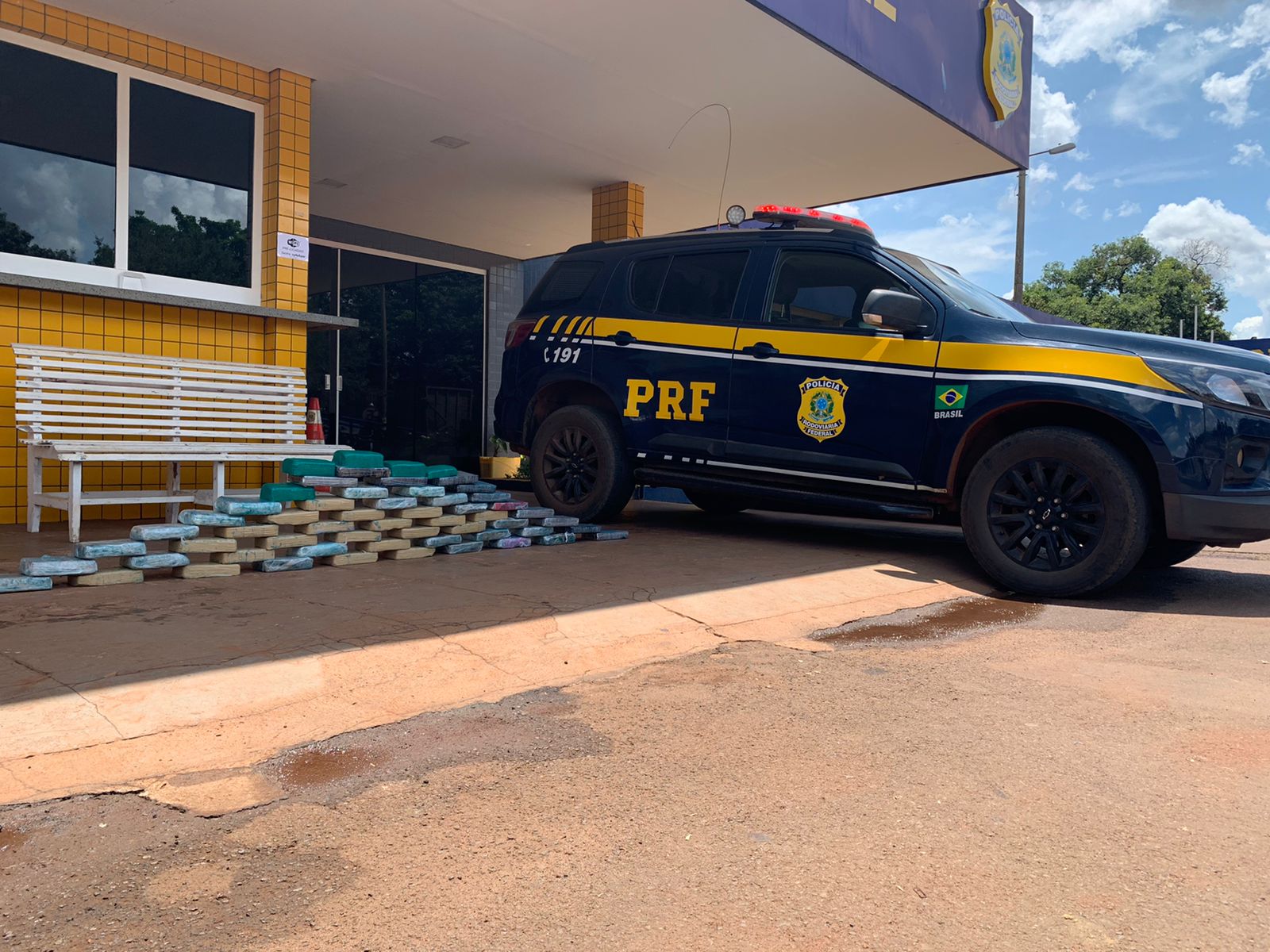 Cocaína que abasteceria MG no carnaval é interceptada no sudoeste goiano