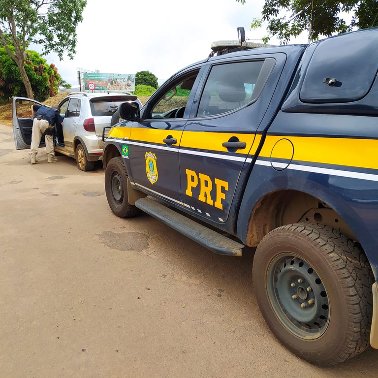 Motorista foge de abordagem da PRF e joga arma pela janela na BR 050 em Catalão