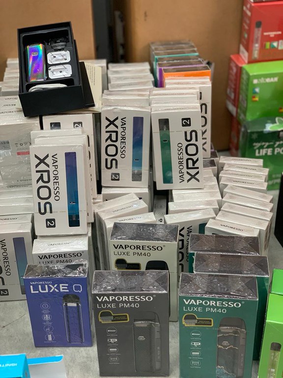 Cigarros eletronicos.jpg