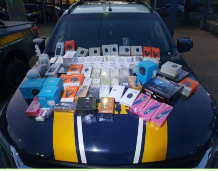 PRF apreende droga e eletrônicos sem nota fiscal no norte goiano