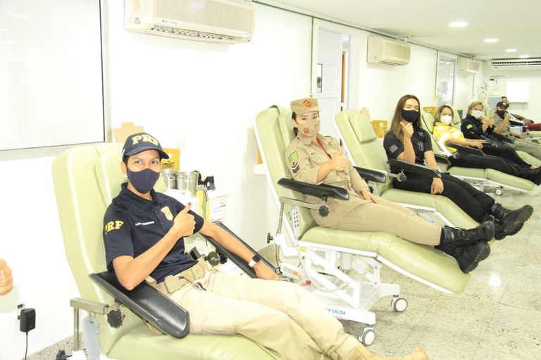 Mulheres de sangue forte e solidário