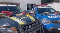 Força tarefa policial apreende droga na BR 080, em São Miguel do Araguaia(GO).