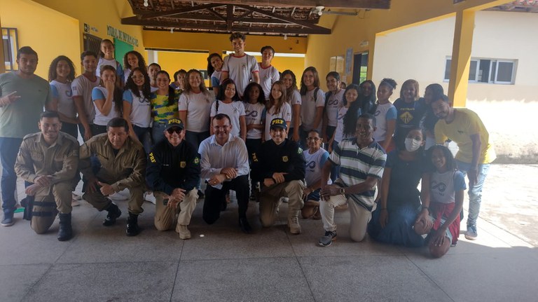 Escola Centro de Ensino Luís Augusto Barros 2.jpeg