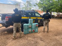 Carga de agrotóxicos falsificados é apreendida pela PRF em Riachão/MA