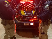 PRF prende passageira de ônibus com 43kg de cocaína em Imperatriz/MA