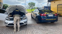 Três veículos roubados e adulterados foram recuperados pela PRF nessa segunda-feira (09)