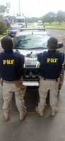 PRF localiza armas de fogo em veículos nas BRs 010 e 135