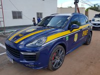 PRF realiza exposição de trabalhos em shopping de São Luís/MA