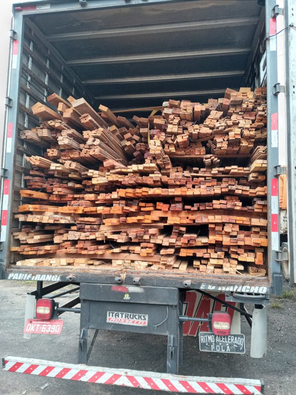 Lignum madeira em baú.jpeg