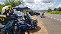 Motociclista sem habilitação é flagrado pela PRF na BR-316