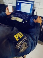 PRF cumpre mandado de prisão na BR-222