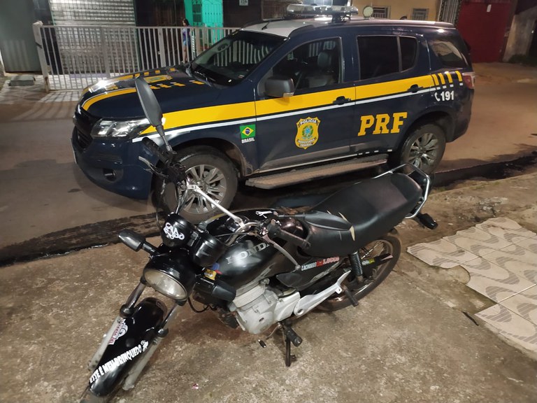 *PRF prende homem por receptação de veículo na BR-135*