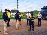 PRF no Maranhão realiza Ação Educativa e Cinema Rodoviário durante as atividades da Semana Nacional do Trânsito 2021