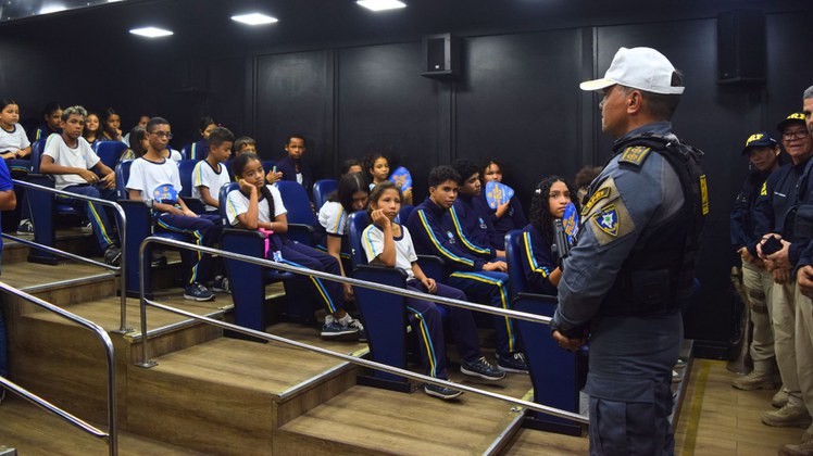 Carreta do Cinema Rodoviário em São Luís (MA)