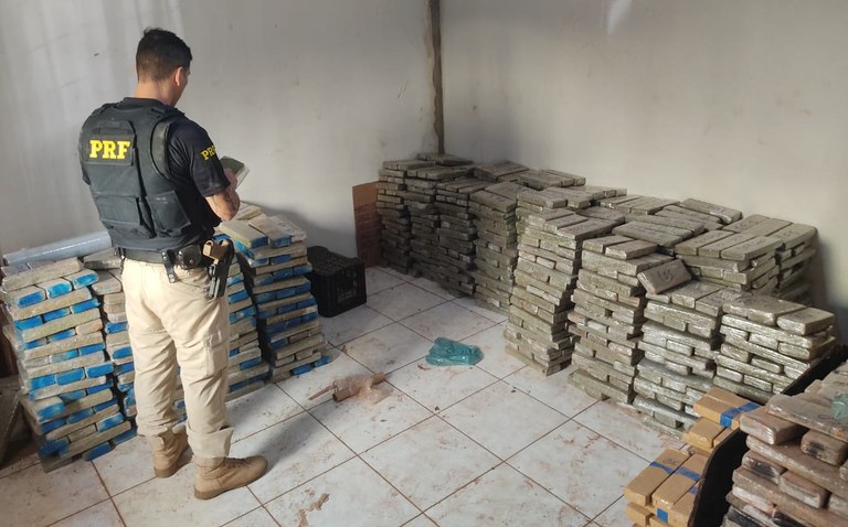 Em Campo Grande (MS), entreposto de maconha é fechado e 4 toneladas de maconha são apreendidas