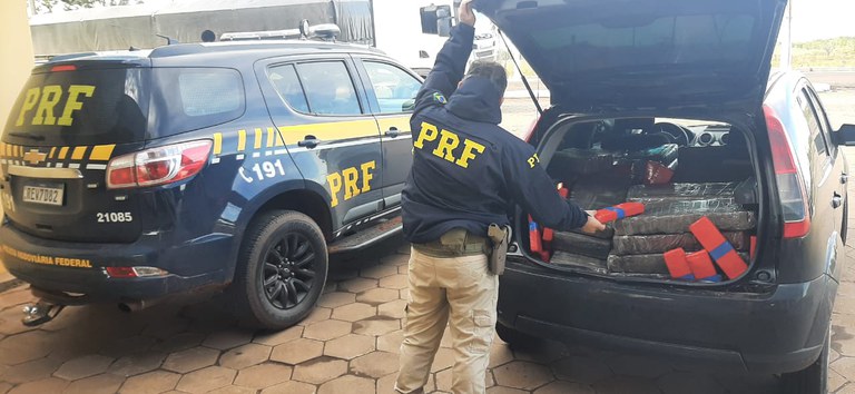 Mais de meia tonelada de maconha é apreendida em Bataguassu (MS)