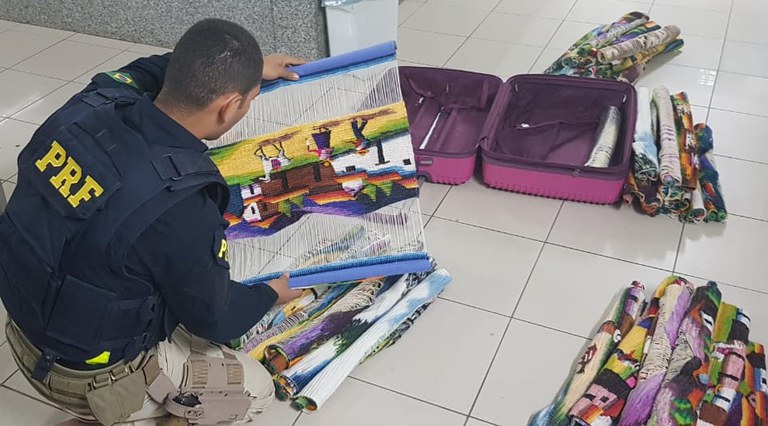 PRF apreende 6,7 Kg de cocaína escondidos em peças de artesanato em Corumbá (MS)