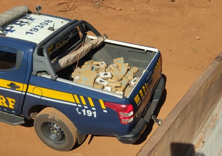 PRF apreende 148 Kg de cocaína em Paranaíba (MS)