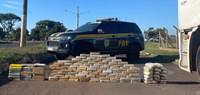 PRF apreende 114 Kg de cocaína e 10 Kg de skunk em Campo Grande (MS)