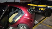 PRF e PM apreendem 125 Kg de maconha e recuperam veículo em Presidente Venceslau (SP)