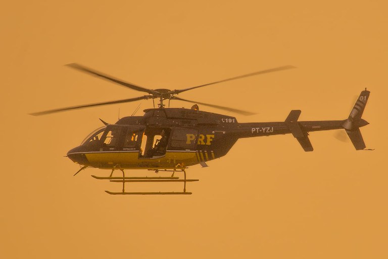 Com helicóptero, PRF participa de Operação da PC em Dourados (MS).jpg