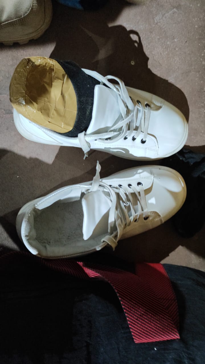 PRF apreende cocaína dentro de calçados de passageiros de ônibus em Miranda (MS)