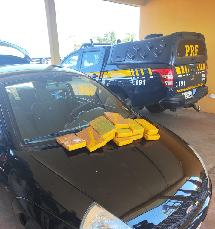 PRF apreende 11 Kg de cocaína e crack em Bataguassu (MS)