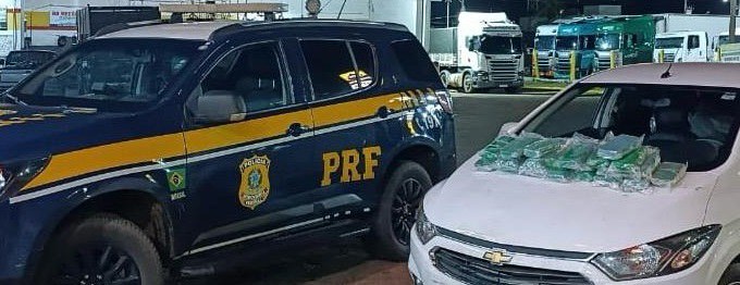 PRF apreende maconha, cocaína e recupera veículo na BR-267 4.jpg