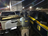 PRF apreende 2 toneladas de maconha e recupera caminhonete em Campo Grande (MS)