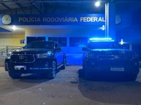 PRF apreende caminhonete em Miranda (MS)