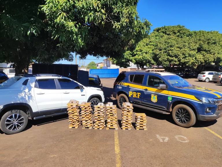 PRF apreende 191,8 kg de maconha em Campo Grande (MS)