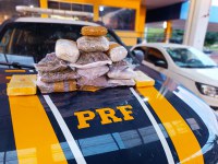 PRF apreende 20 Kg de cocaína e skunk em Miranda (MS)